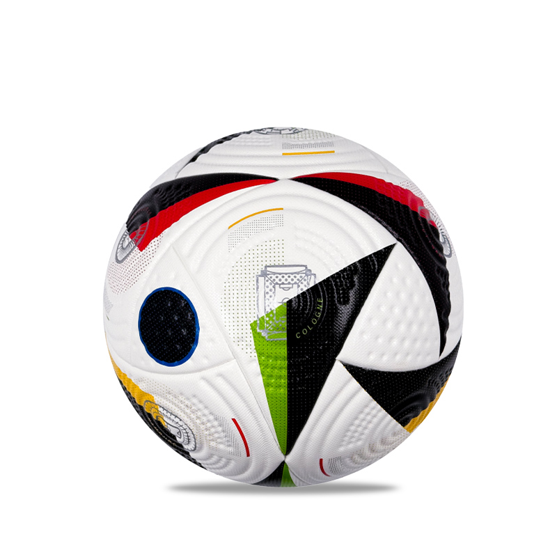 Neues PU-Leder Nr. 5 mit anpassbarem Futsal-Ball-Fußball-Einkerbungsdesign
